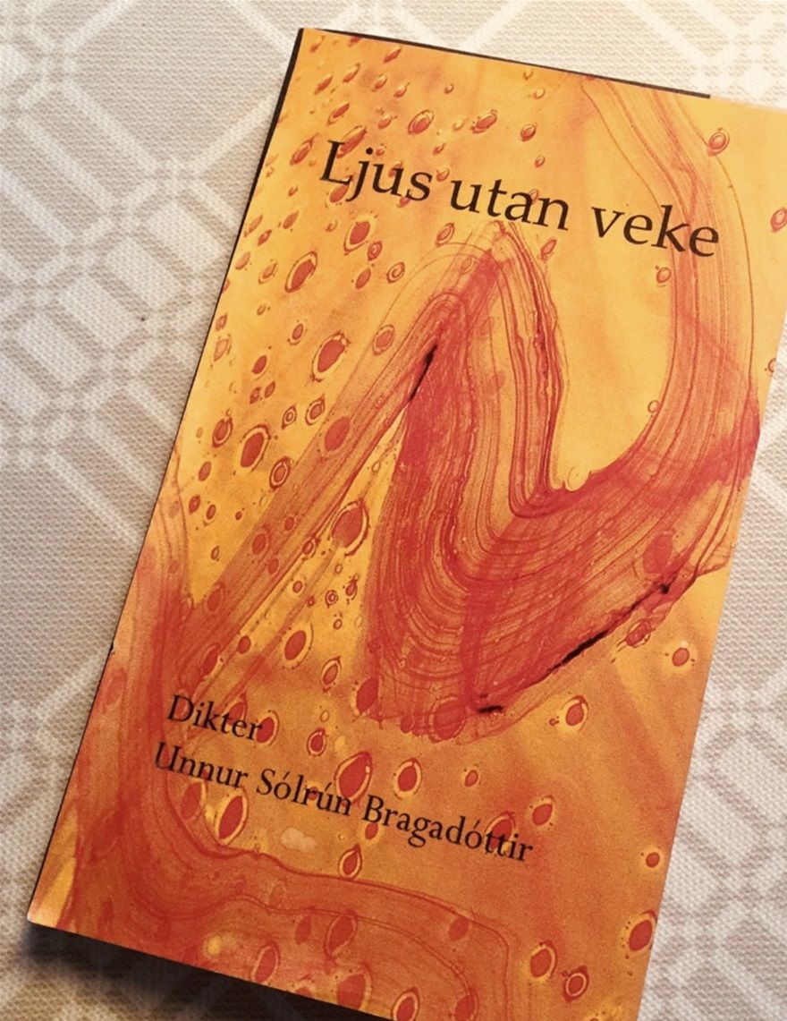 Denna bok finns hos bokus.